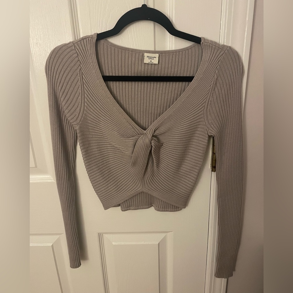 Abercrombie XS Twist-front Sweater Top